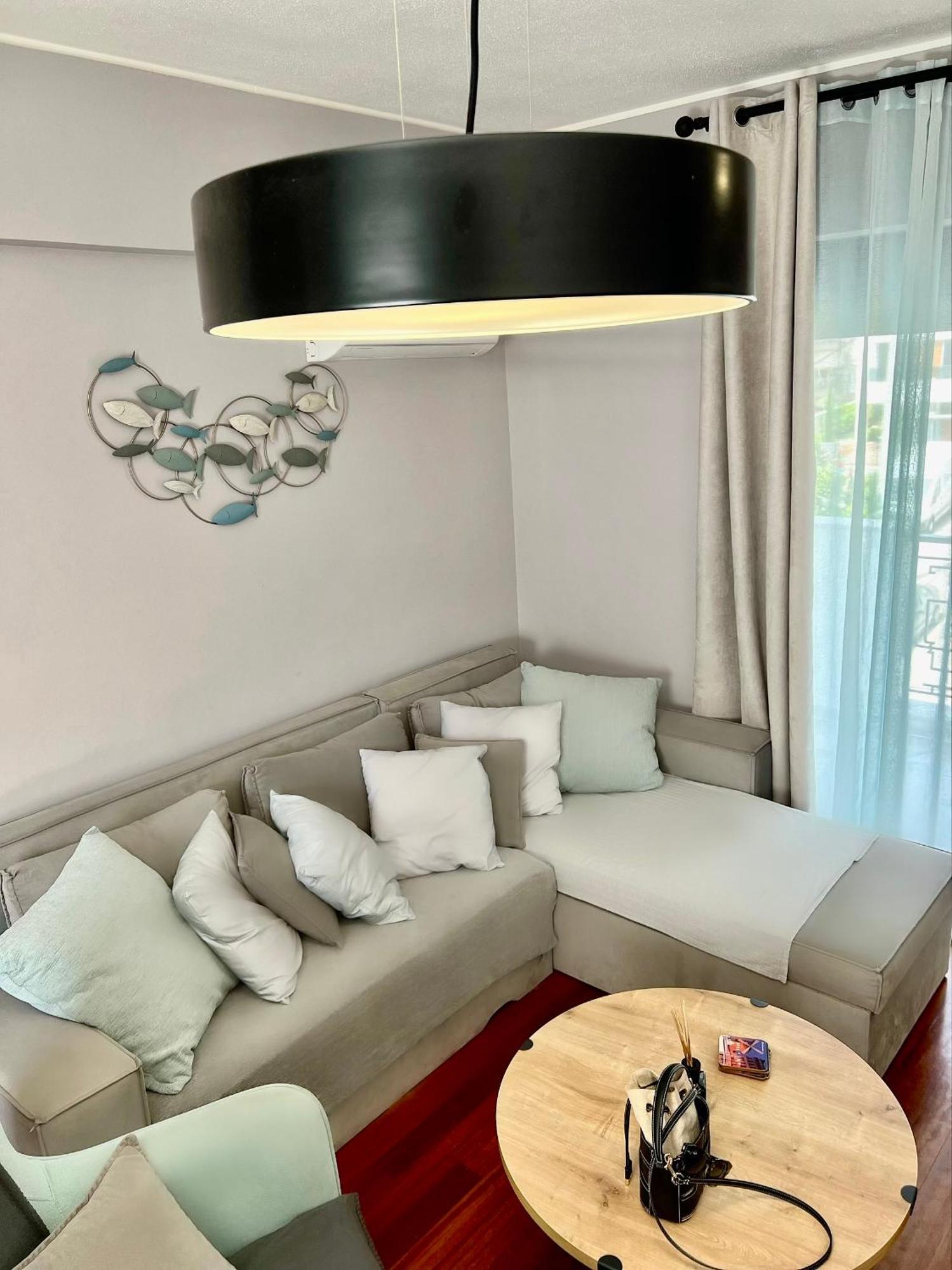 Brand New Brilliant Apartment At Athenian Riviera Εξωτερικό φωτογραφία